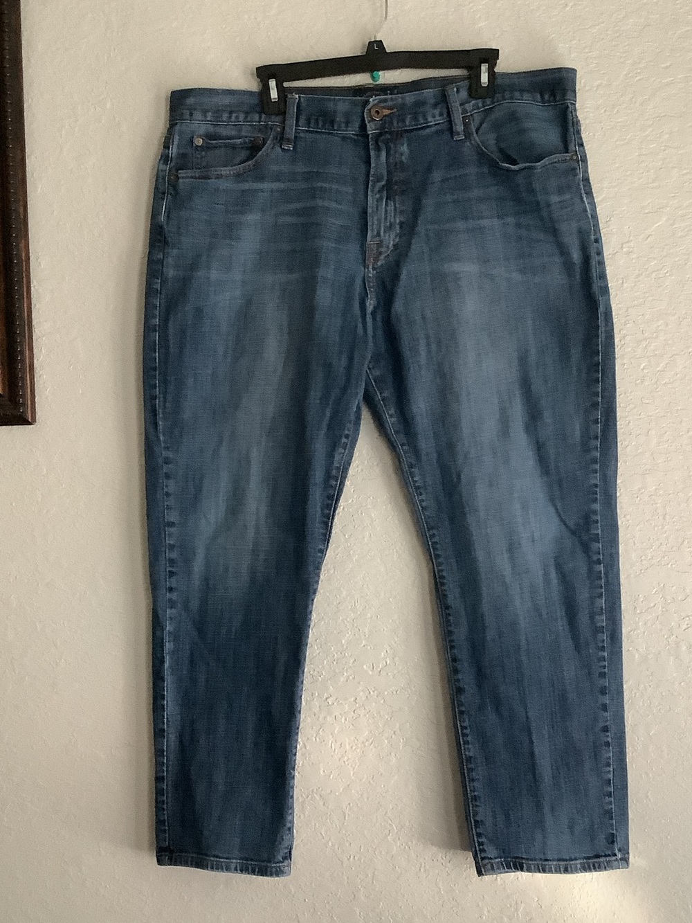 Lucky Brand Men's Relaxed Blue Washed Jeans